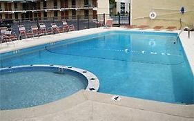 Travelodge By Wyndham Pigeon Forge 2*