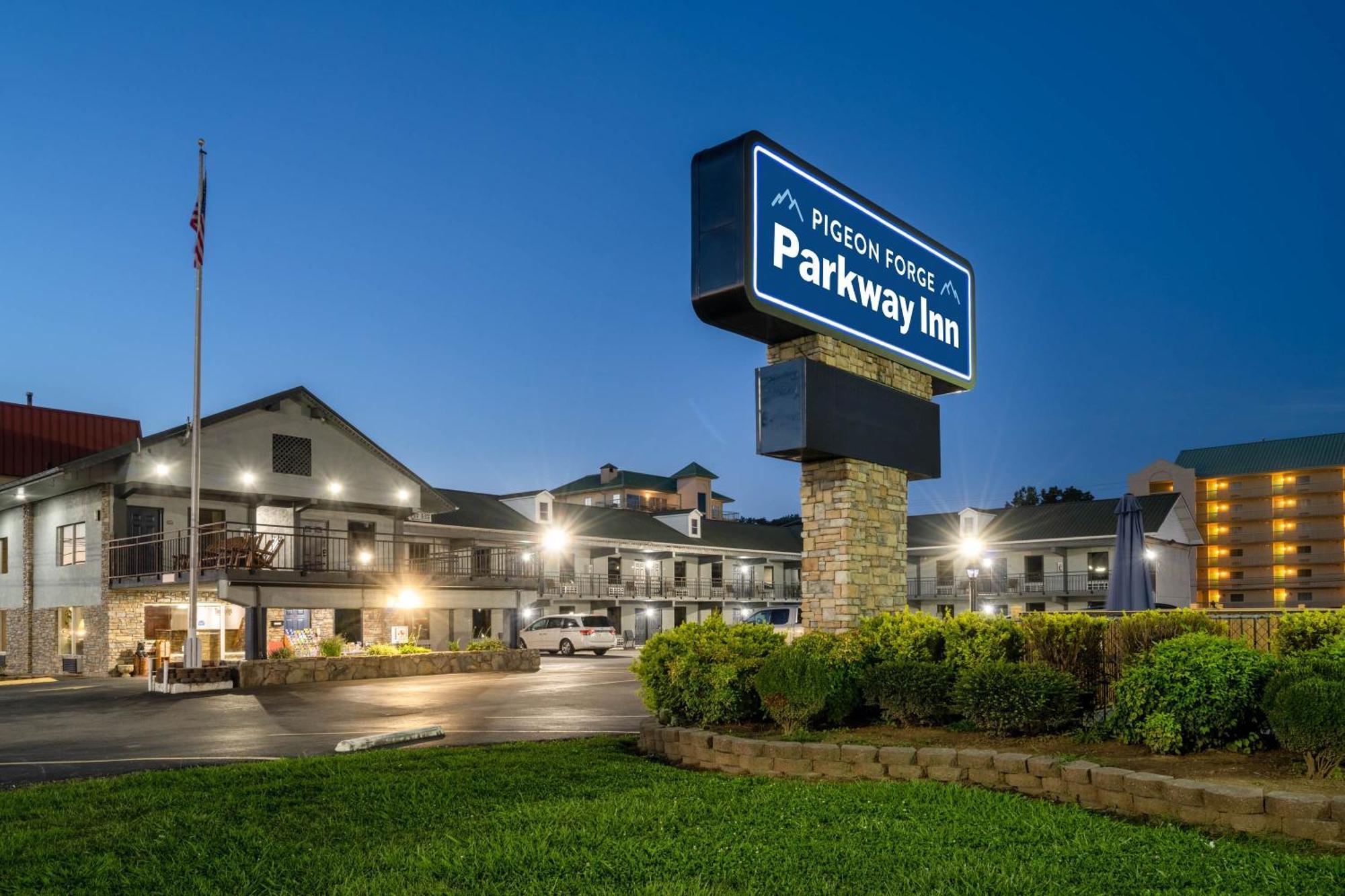 Pigeon Forge Parkway Inn Exterior photo